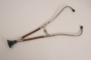 biaural stethoscope designed by Camman around 1900