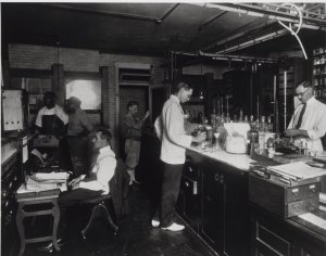 Bureau of Chemistry testing laboratory, c1910